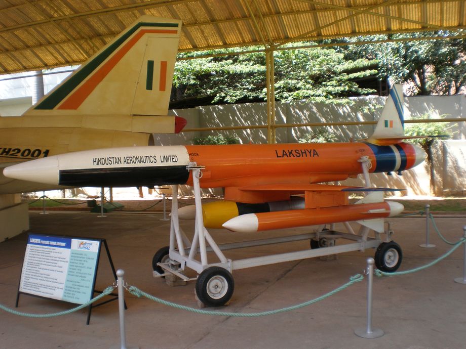 Lakshya target drone. Capable of manoeuvres up to 3.5 g it has an endurance of 50 minutes at 0.53 Mach, and is re-usable up to 10 times. Capable of floating for 30 minutes to aid sea recovery ! 